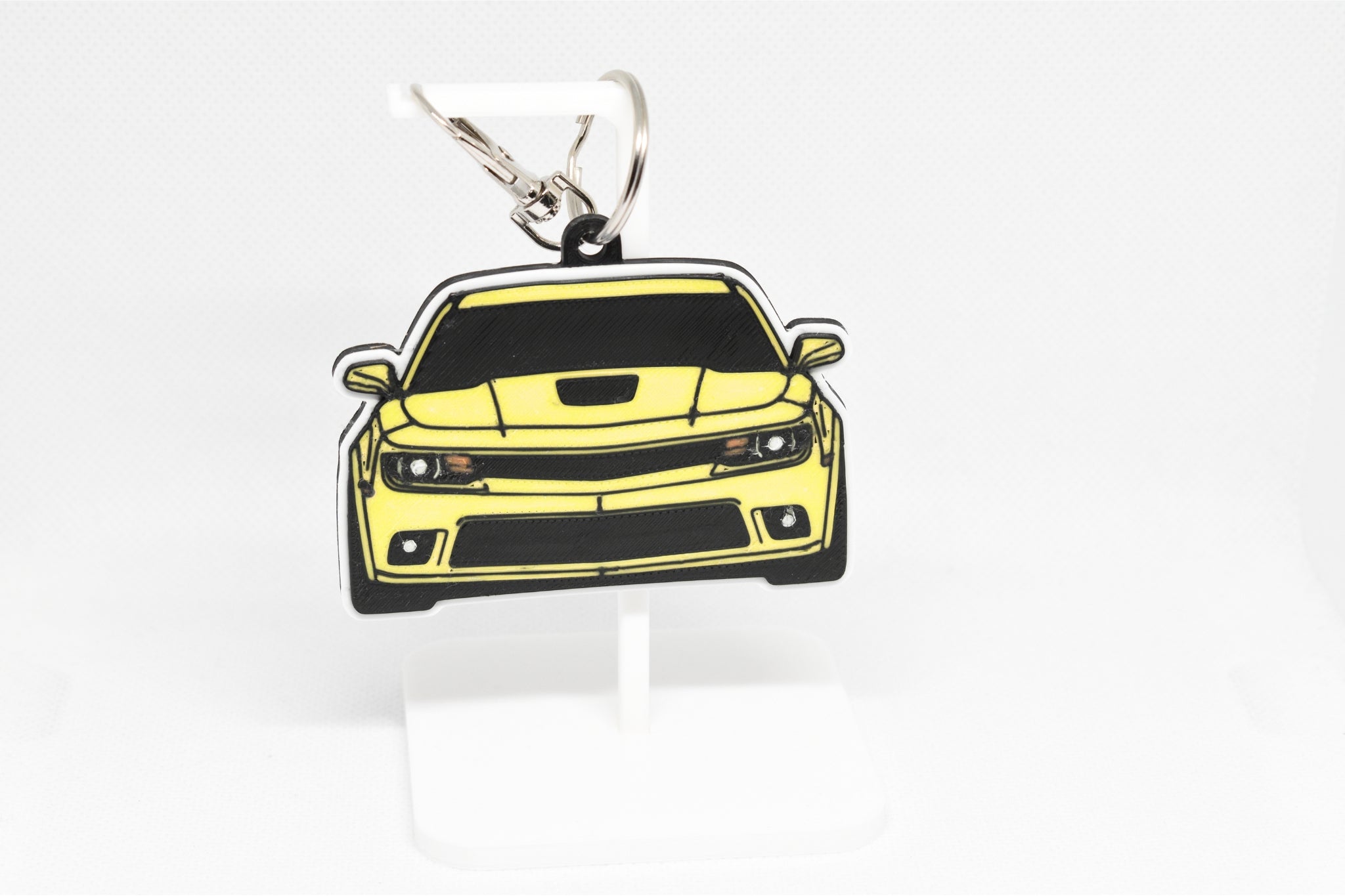 Pocket Motors Series – Camaro SS (5th Gen) | Wide‑Shouldered & Road‑Dominating Mini Ride Keychain