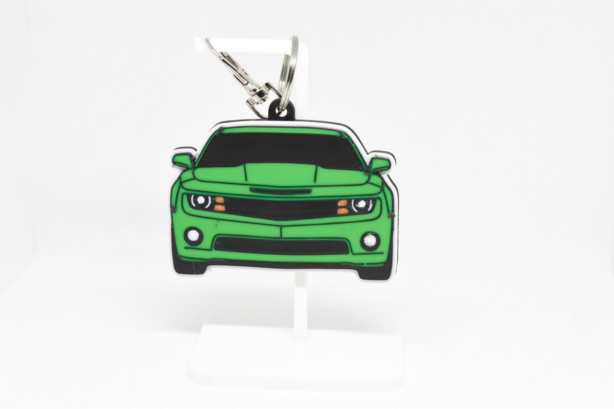 Pocket Motors Series – Camaro SS (5th Gen) | Wide‑Shouldered & Road‑Dominating Mini Ride Keychain