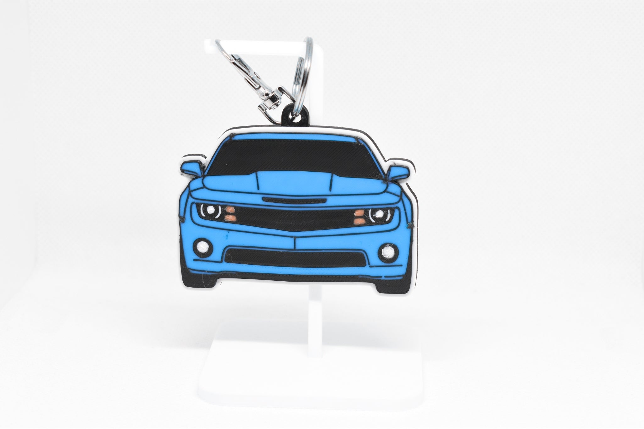 Pocket Motors Series – Camaro SS (5th Gen) | Wide‑Shouldered & Road‑Dominating Mini Ride Keychain