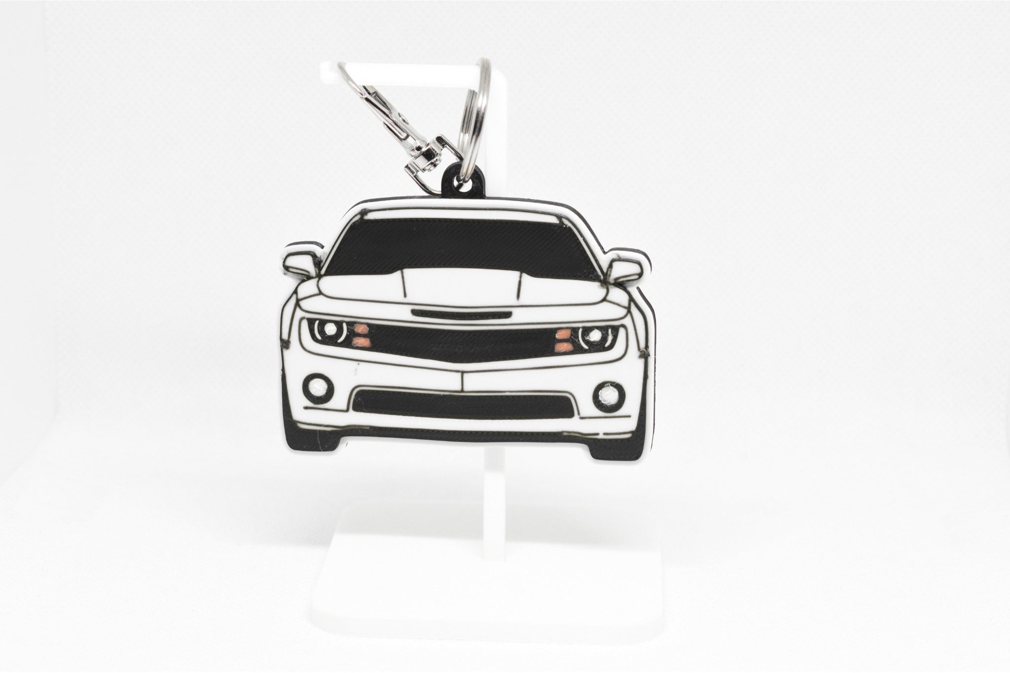Pocket Motors Series – Camaro SS (5th Gen) | Wide‑Shouldered & Road‑Dominating Mini Ride Keychain