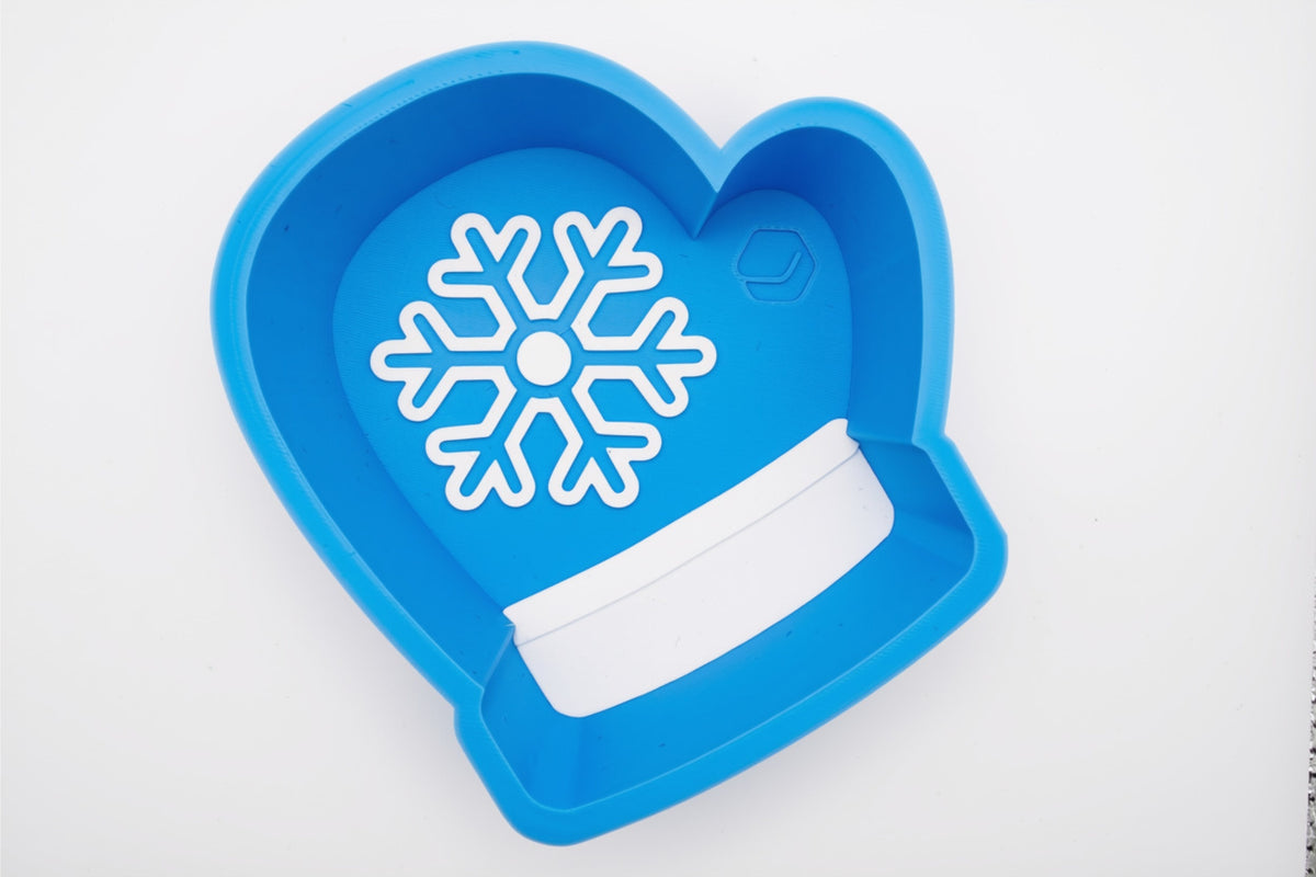 Winter Mitten Candy Dish - Holiday Table Decor & Candy Bowl | Layertreat MittenBowl