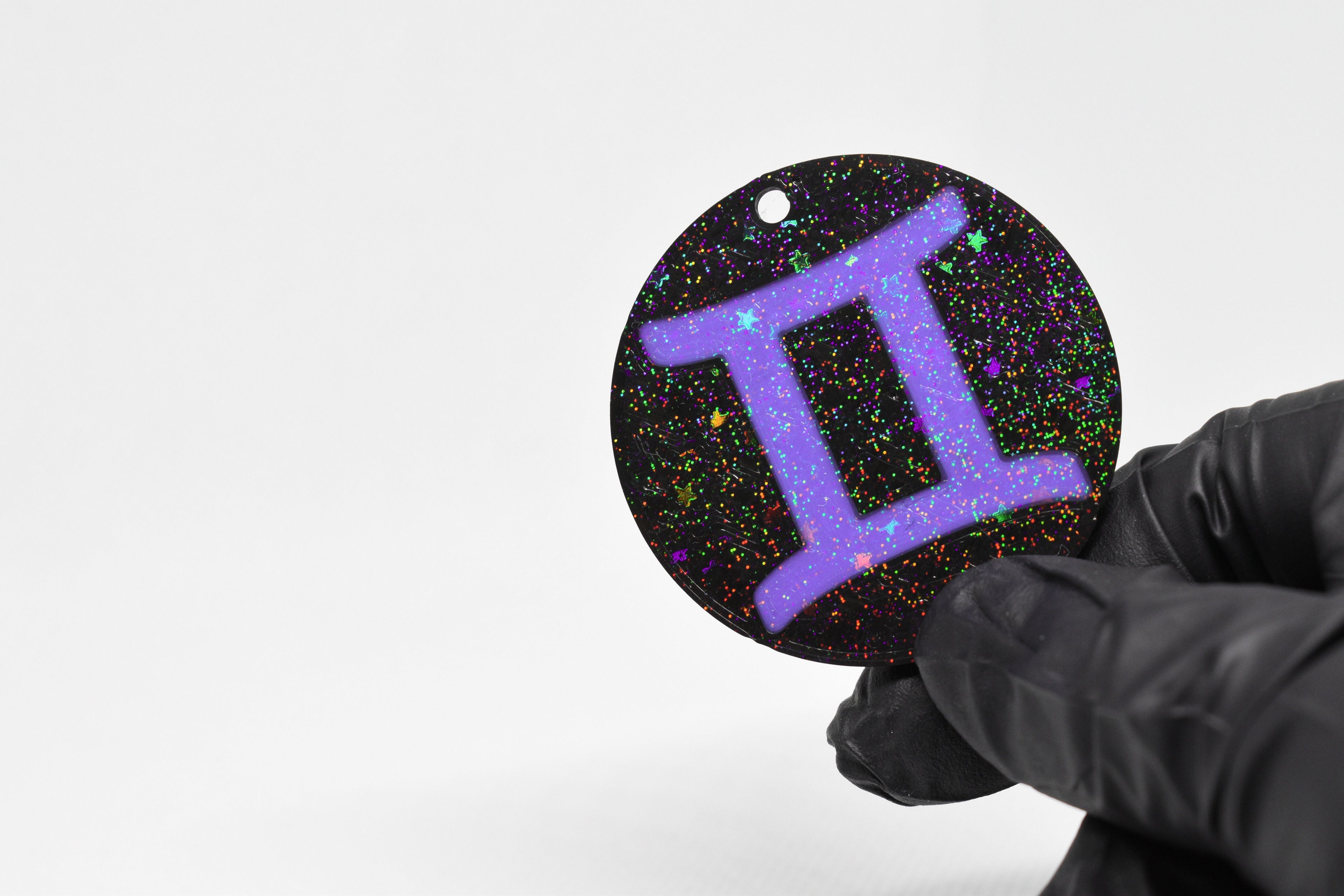 Astrological Zodiac - Gemini Keychain