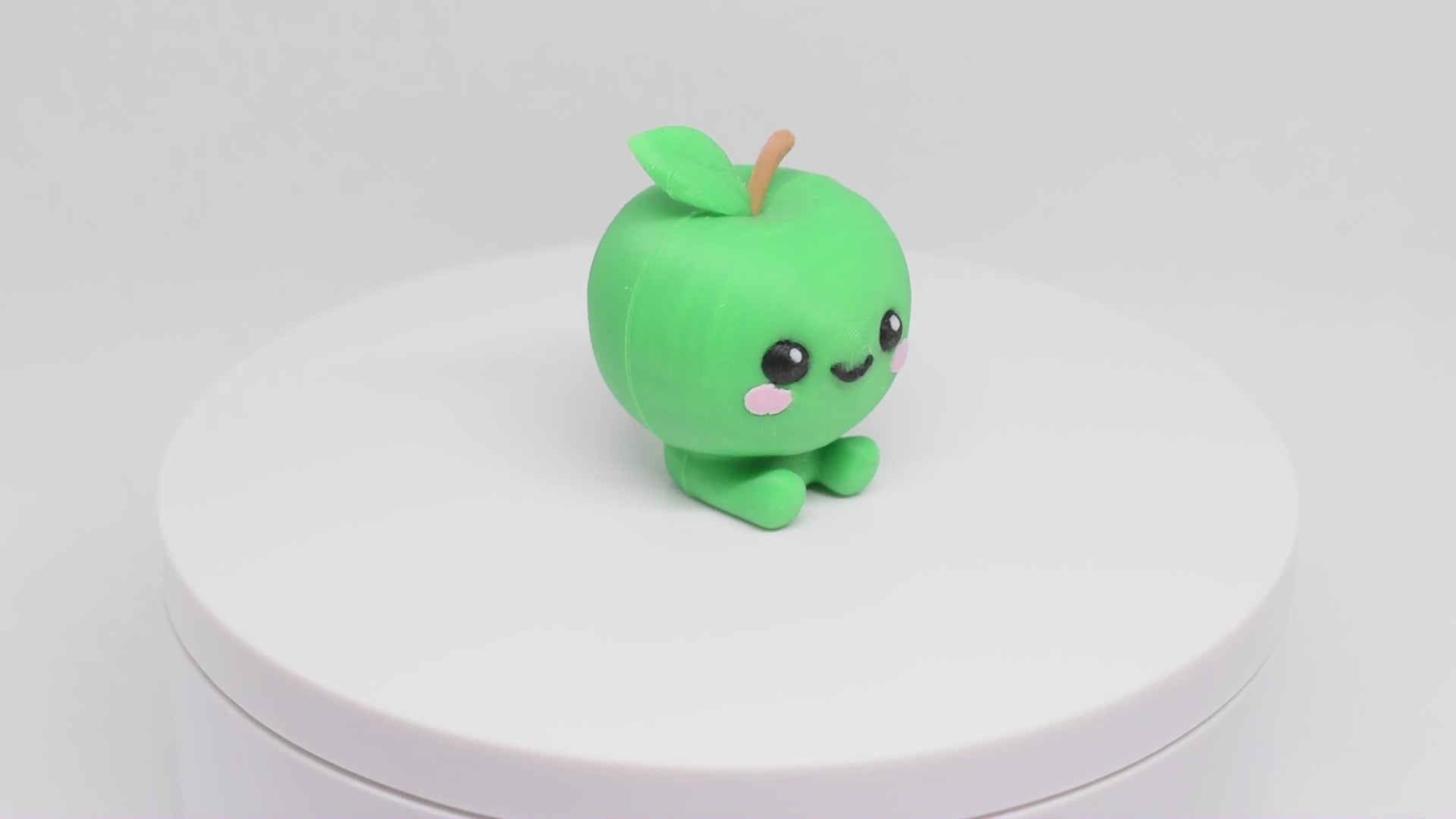 Kawaii Apple Spin